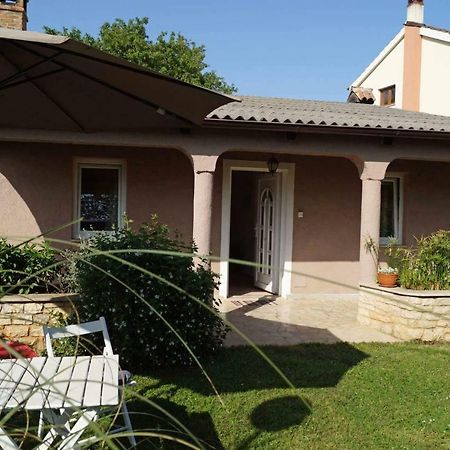 Apartament Apartman Eric Pula Zewnętrze zdjęcie